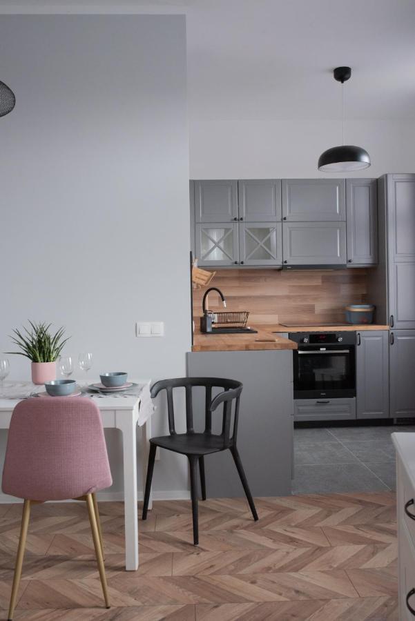 Apartament Magia Miasta Apartman Jelenia Góra Kültér fotó